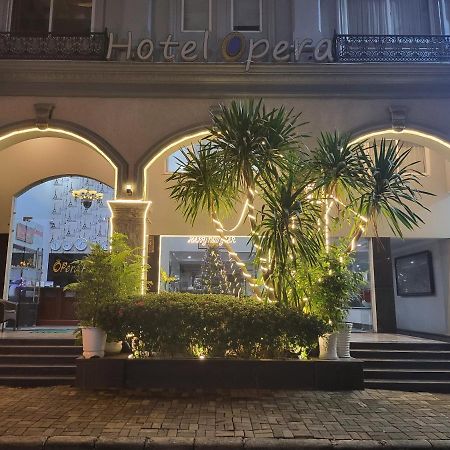 Opera Hotel Thành Pho Ho Chí Minh Esterno foto