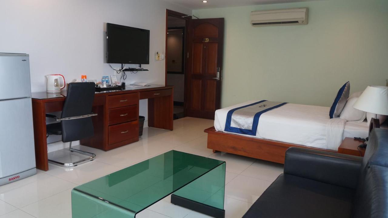 Opera Hotel Thành Pho Ho Chí Minh Esterno foto