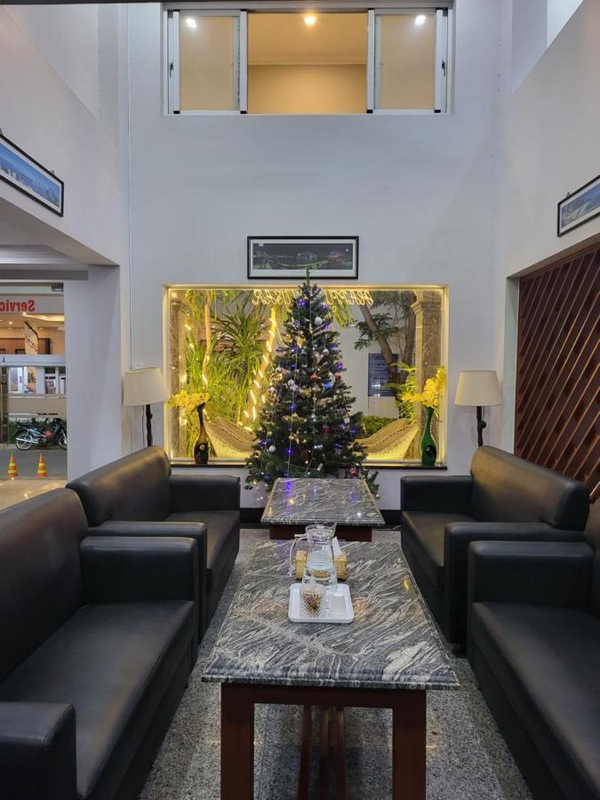 Opera Hotel Thành Pho Ho Chí Minh Esterno foto